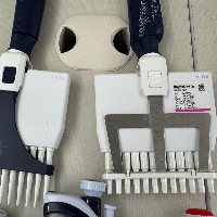 Electronic Multichannel Pipettes - Quantity 10 image 3